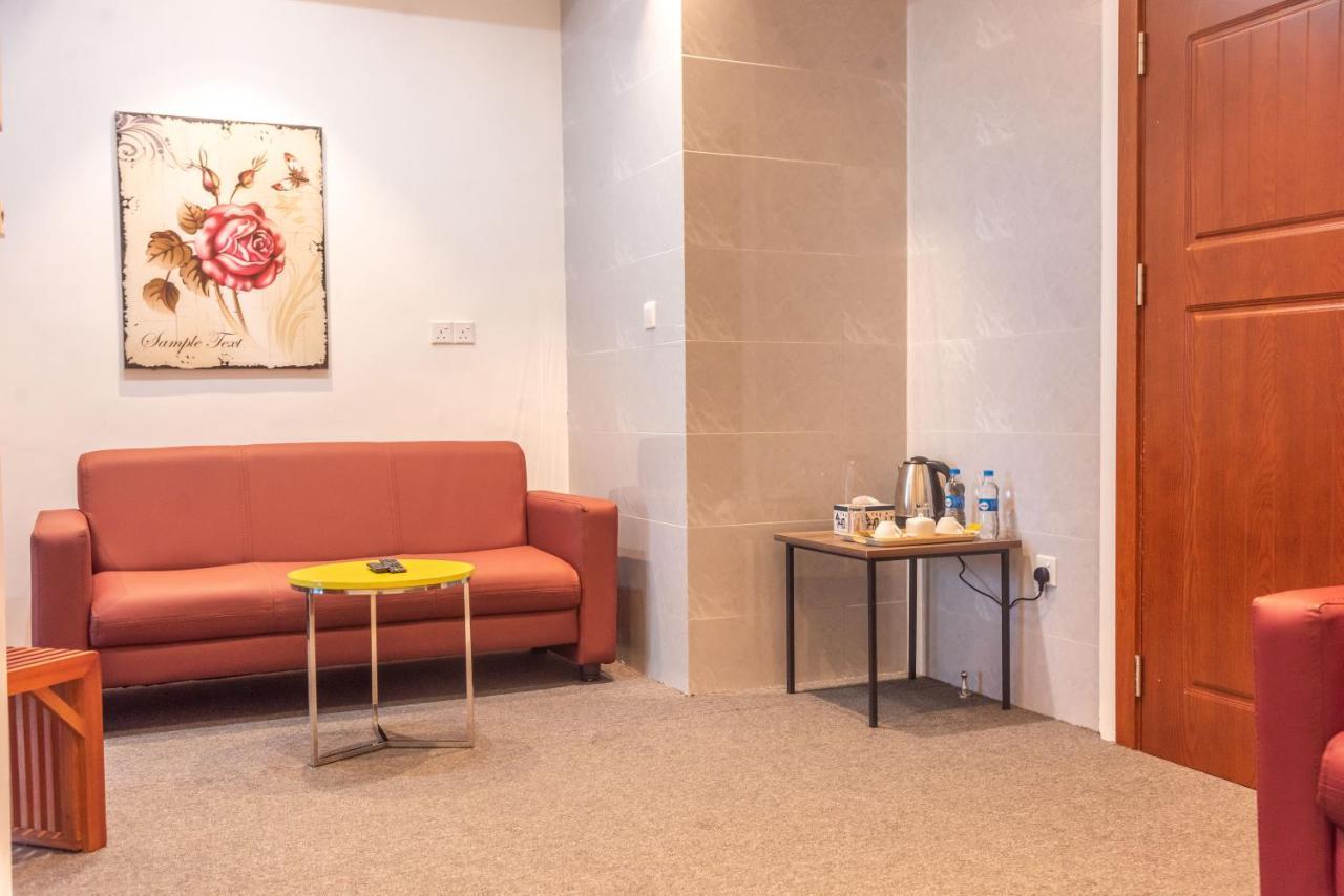 Pauraque Soho Hotel ダル・エス・サラーム エクステリア 写真