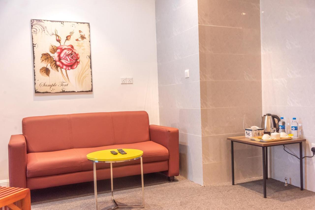 Pauraque Soho Hotel ダル・エス・サラーム エクステリア 写真
